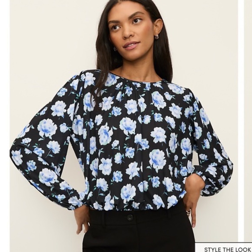 ANN TAYLOR - FLORAL BUBBLE HEM TOP
